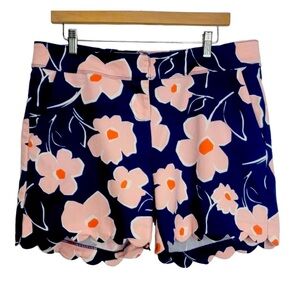 Issac Mizrahi floral scalloped mid rise shorts size 6